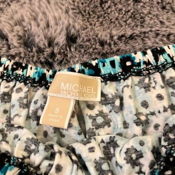 Bogo Michael Kors floral top - Picture 3 of 3